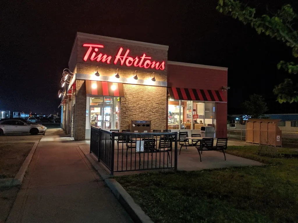 Tim Hortons storefront and interior at 1490 Park St, Regina, SK