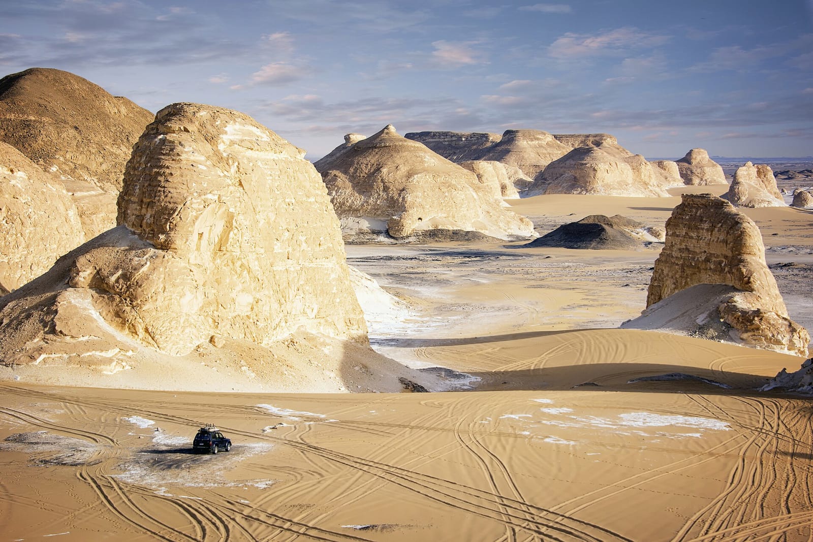 Cairo, Bahariya Oasis & White Desert — 3-Day Adventure