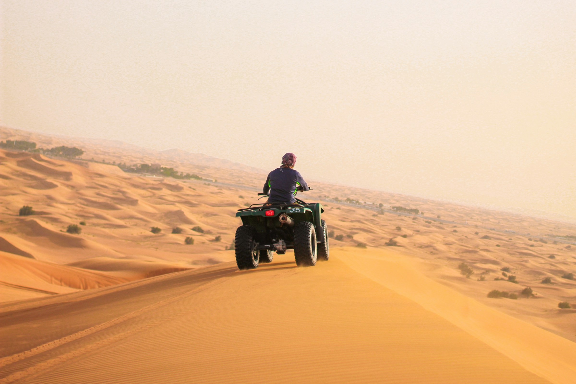 3-Stunden-Quad-Safari – Wüstenfahrt & Kamel im Beduinendorf