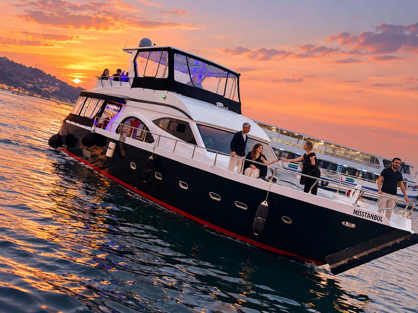 Private Yacht Cruise on the Bosphorus in Istanbul