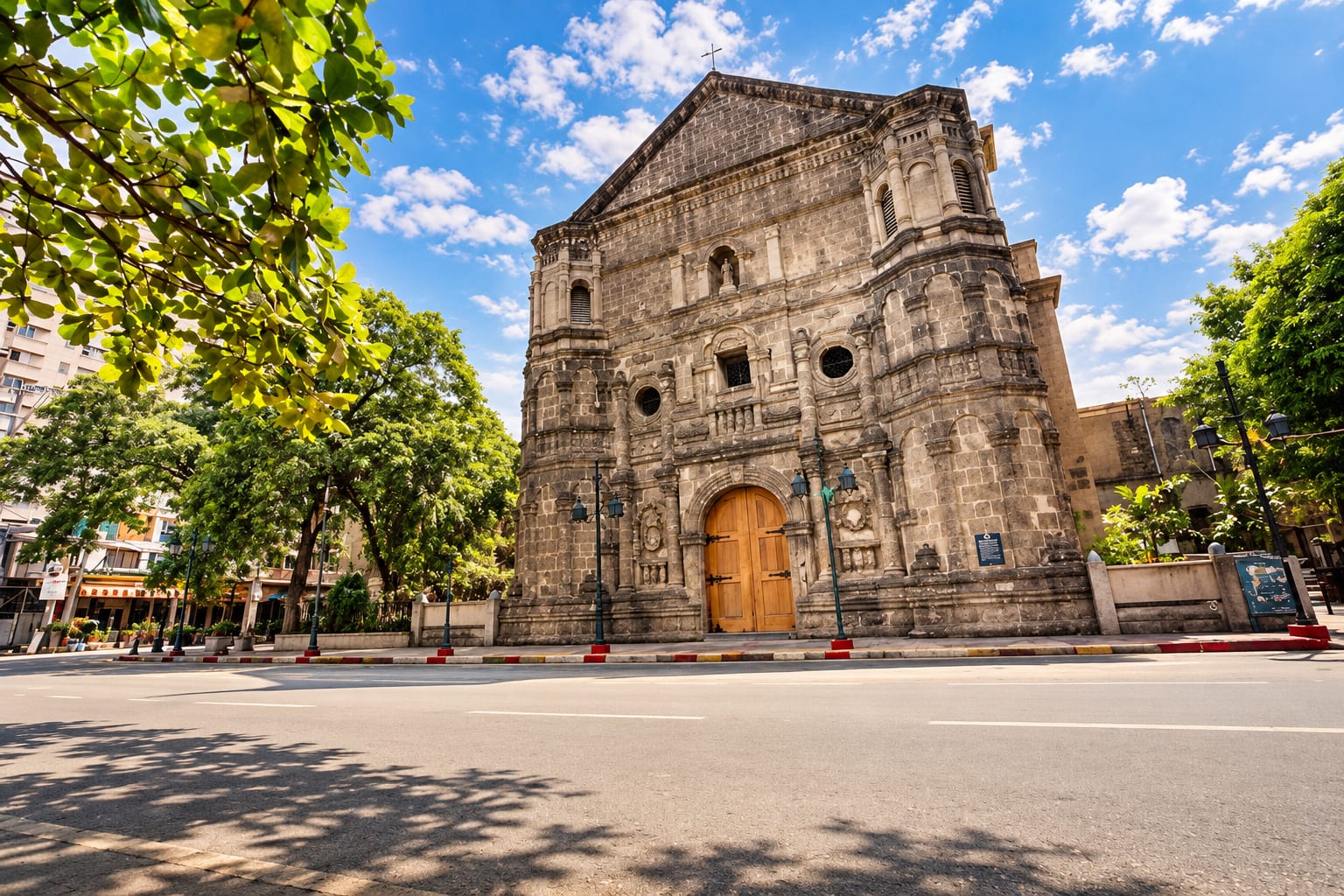 Old Manila Half-Day Tour: Tondo, Binondo and Intramuros