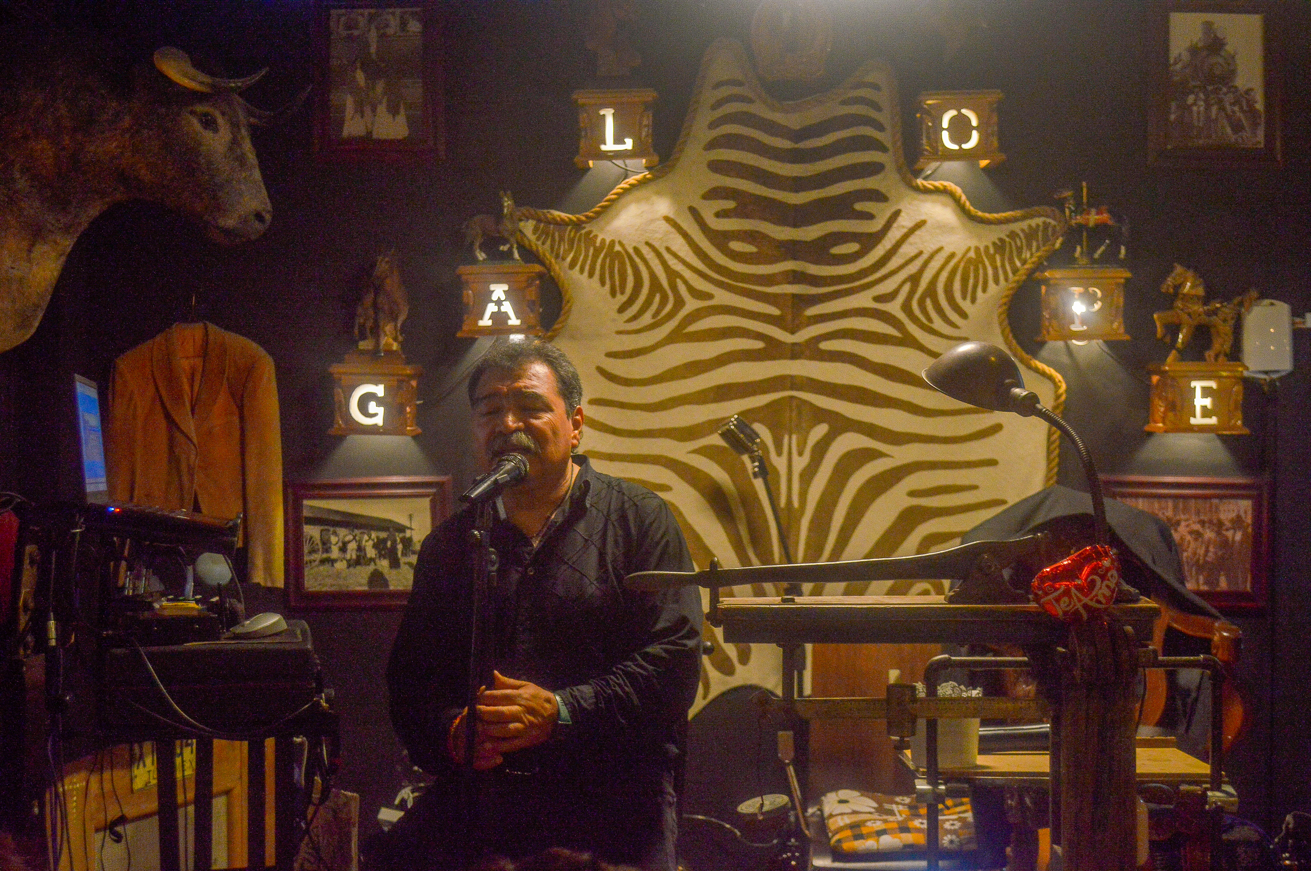 Galería Café Galopolis - 4