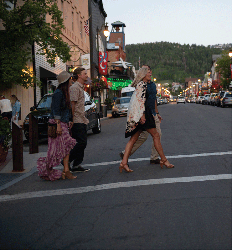 FALL INTO FREE PARKING, FASHION’S FIRST FRIDAY & HALLOWEEN ON MAIN IN HISTORIC PARK CITY THIS MONTH Image