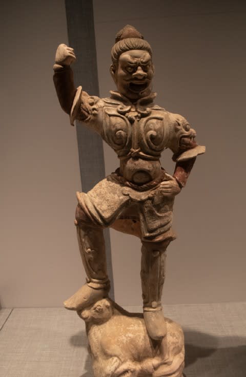镇墓武士俑