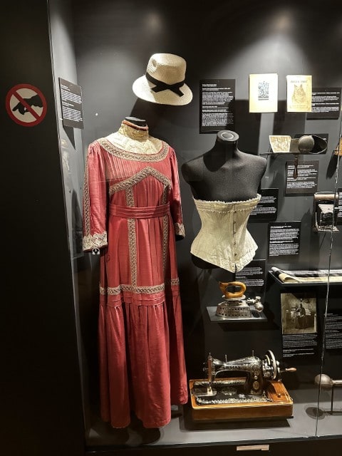locals clothes