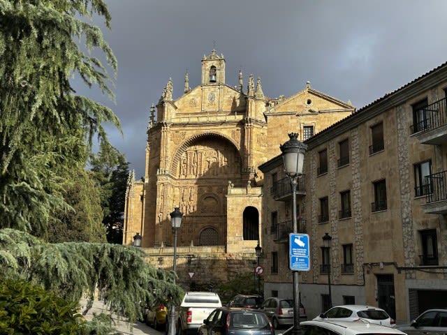 The golden city