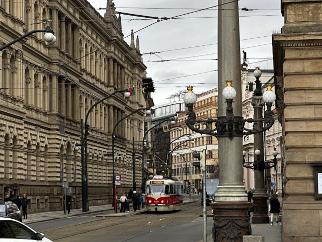 tram