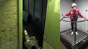 Player playing Half-Life: Alyx on a treadmills