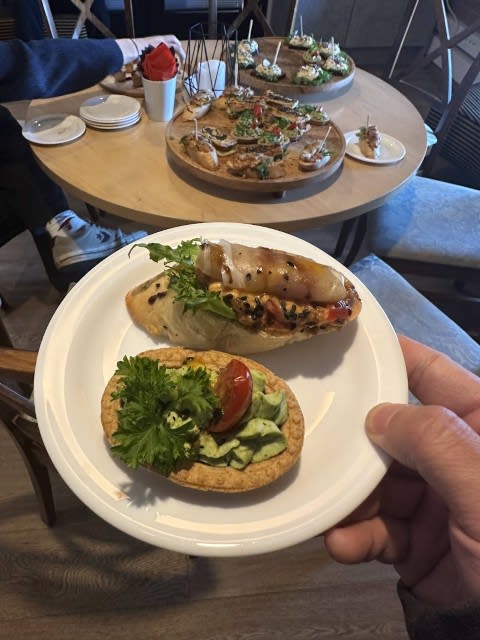 Food in the incubator
