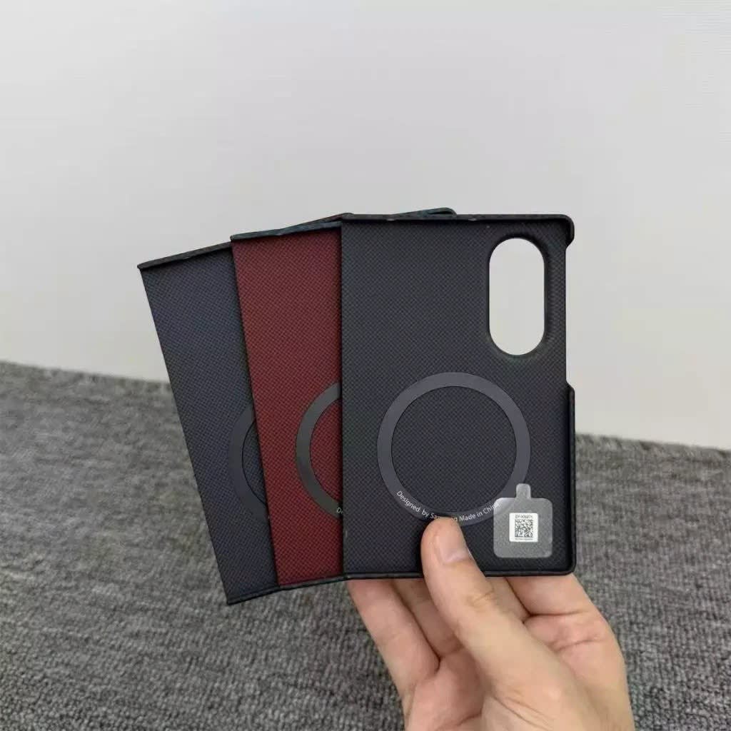 Carbon Maganite Magsafe with Tempered Glass cover For Galaxy Z Fold 8