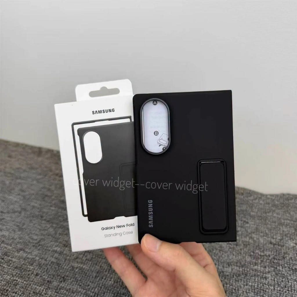 Kindsuit premium quality Leather Fold Matel  Kickstand with Tempered Glass cover For Galaxy Z Fold 8