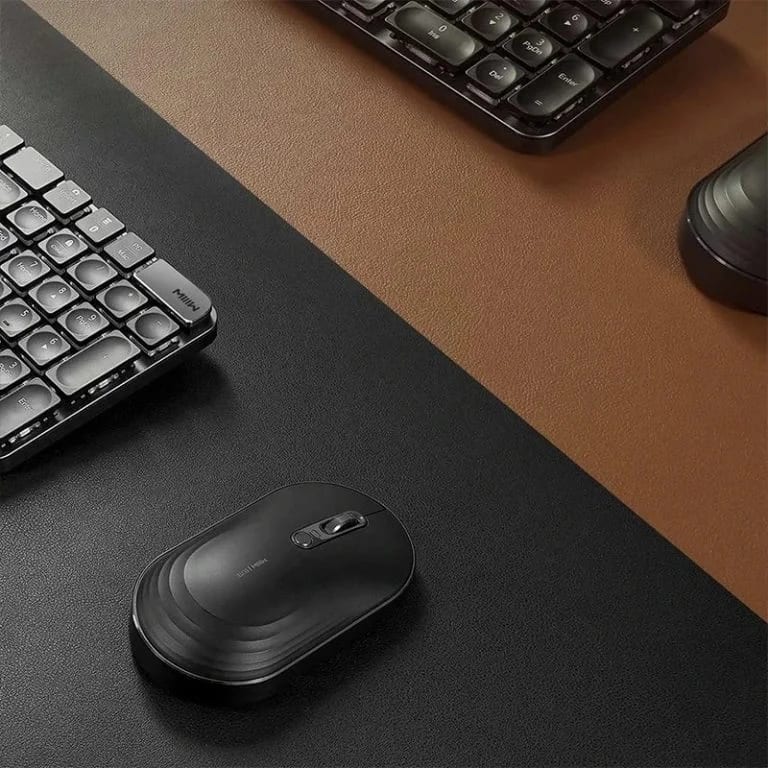 Xiaomi MIIIW PU Leather Waterproof Mousepad