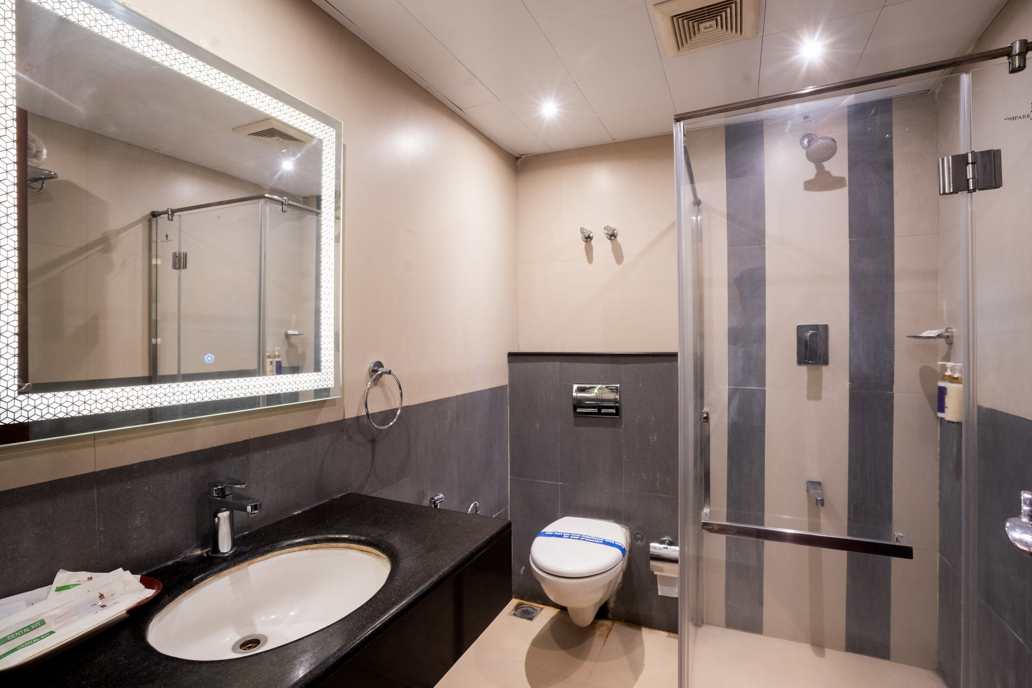 Premium Triple Room view 5