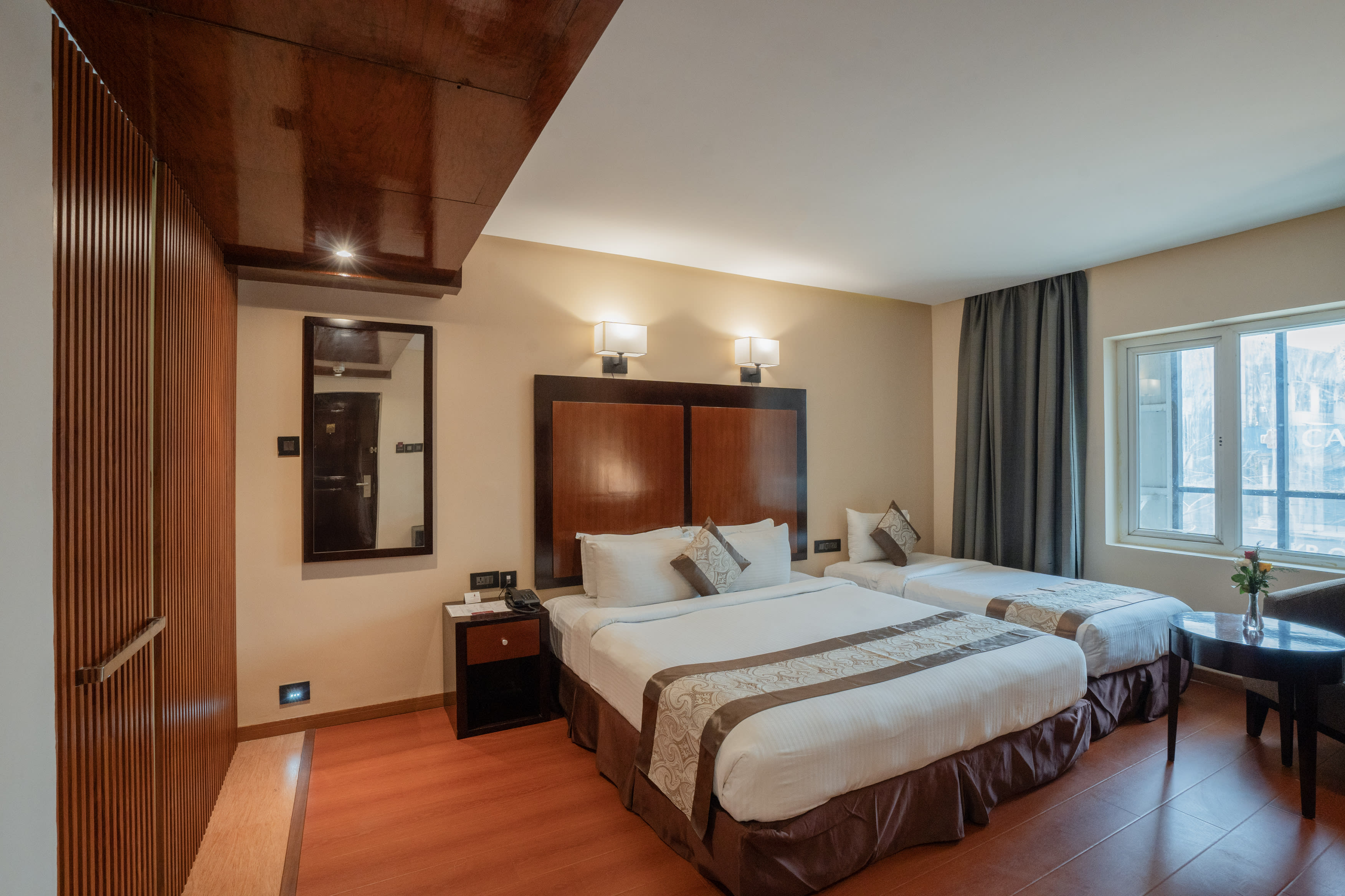 Premium Triple Room view 3