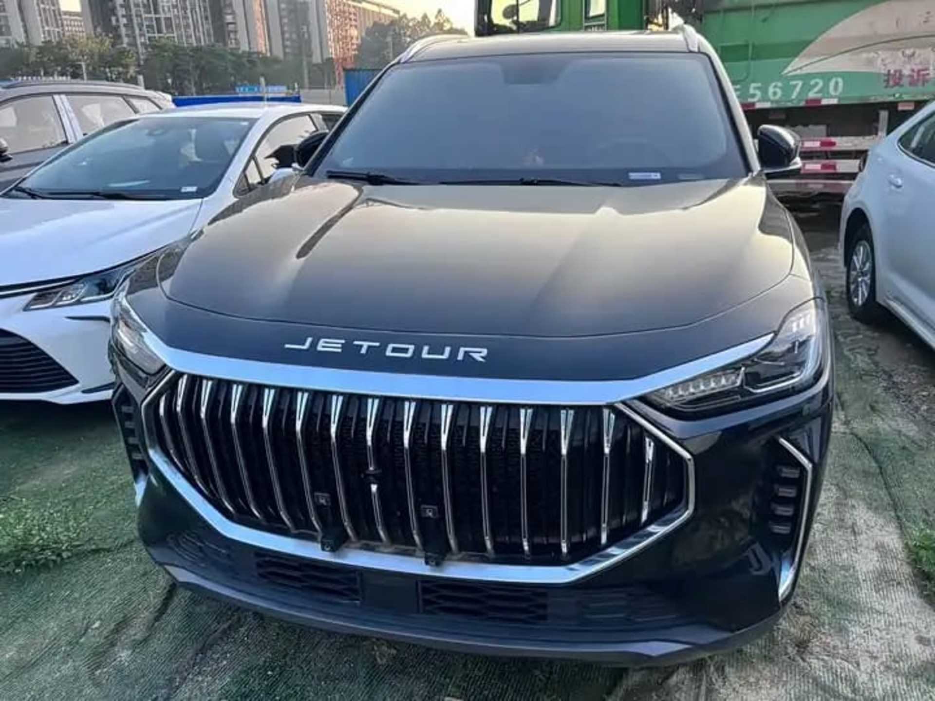 Jetour  X70 PLUS - 1