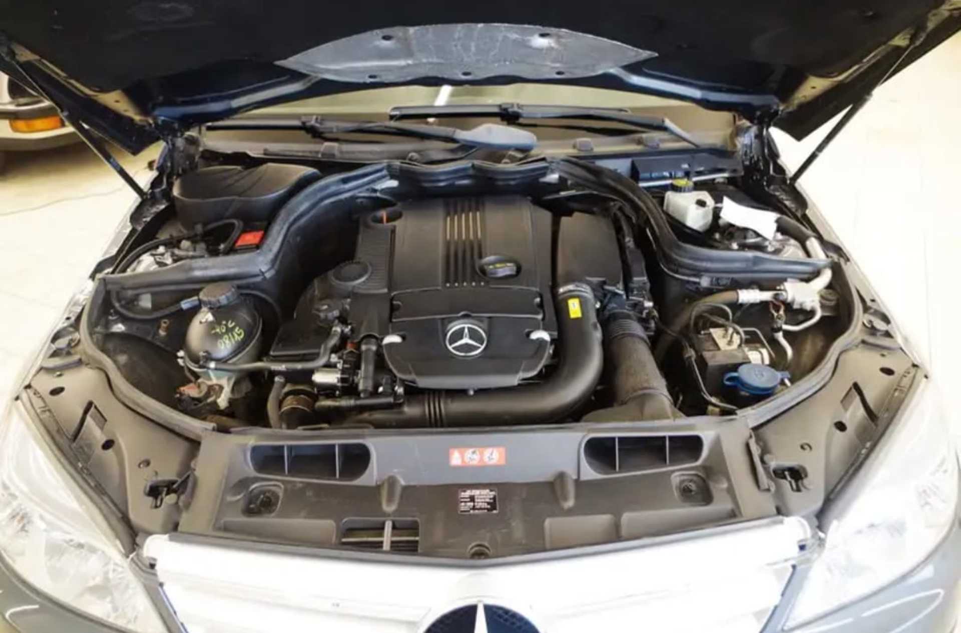 Mercedes-Benz C-Class C - 200 CGI - 7