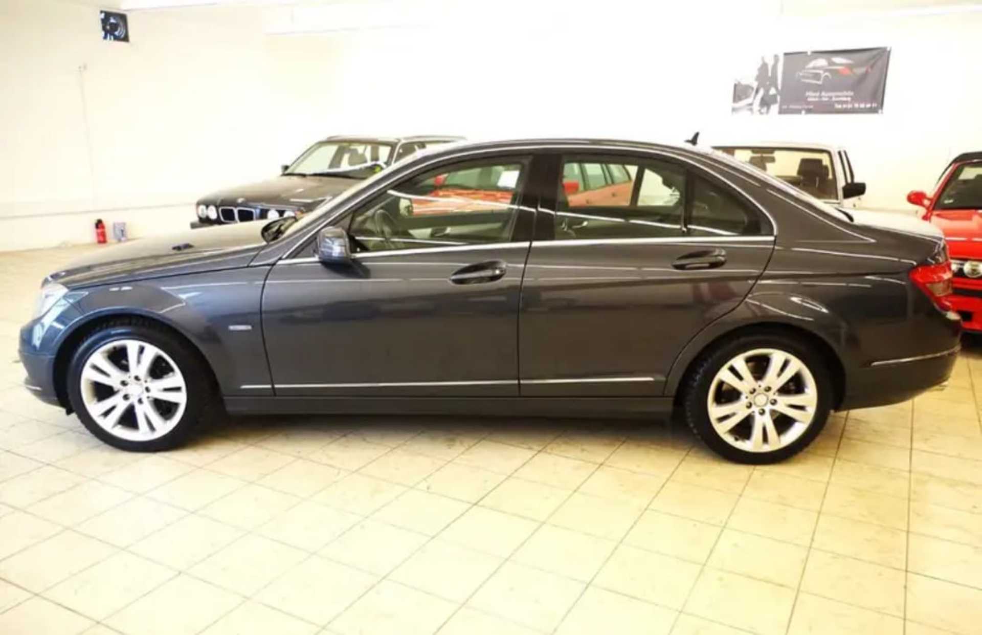 Mercedes-Benz C-Class C - 200 CGI - 9