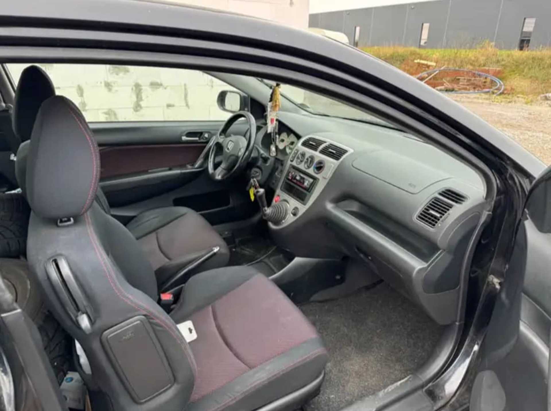 Honda Civic 1.6 Lim 3-trg - 4