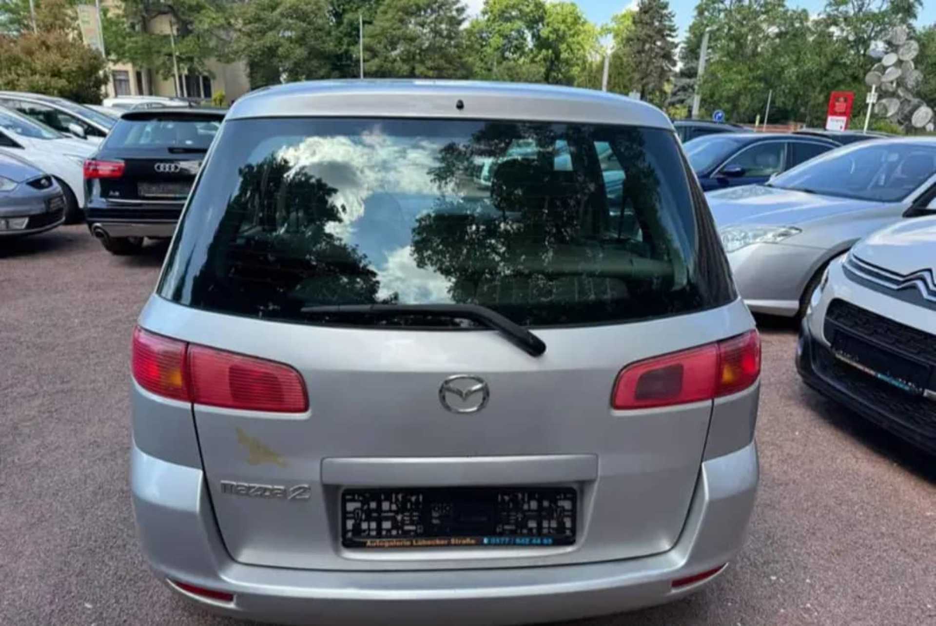 Mazda Mazda2 - 6