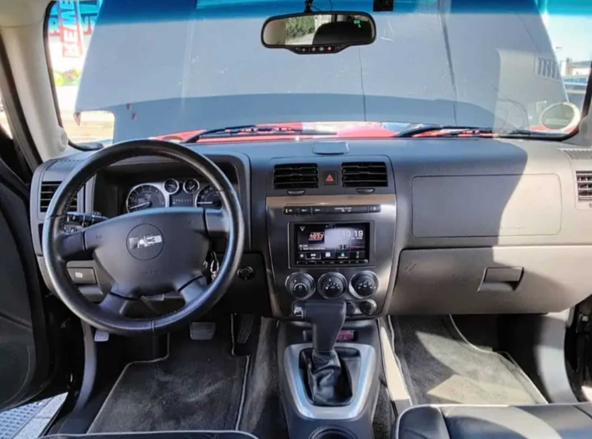HUMMER  H3 3.7 Luxury - 2