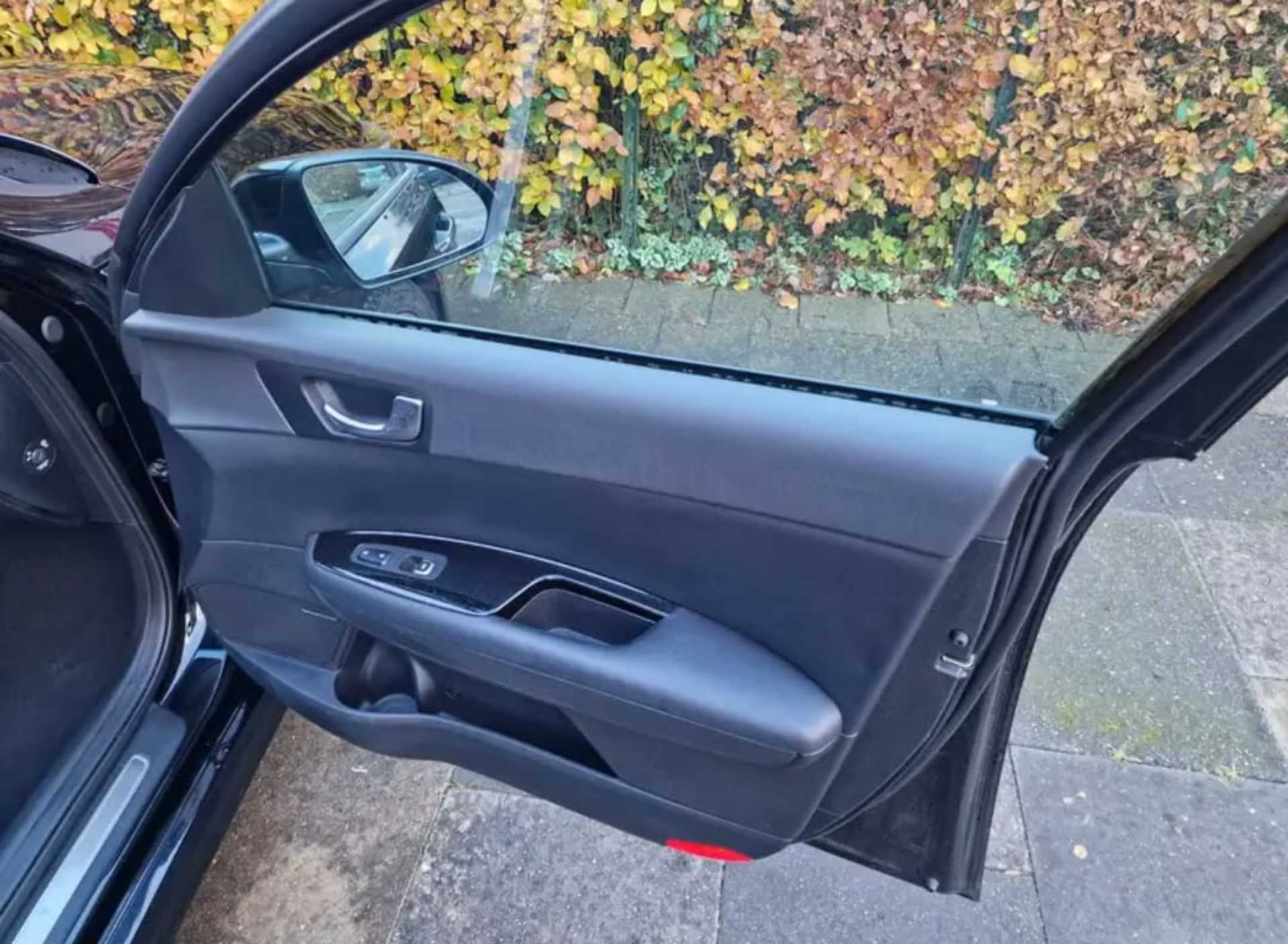 Kia Optima SportsWagon - 6
