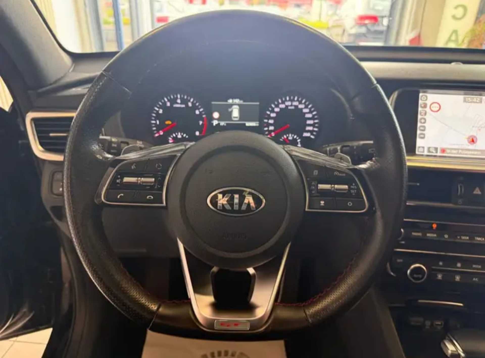 Kia Optima SportsWagon GT - 2