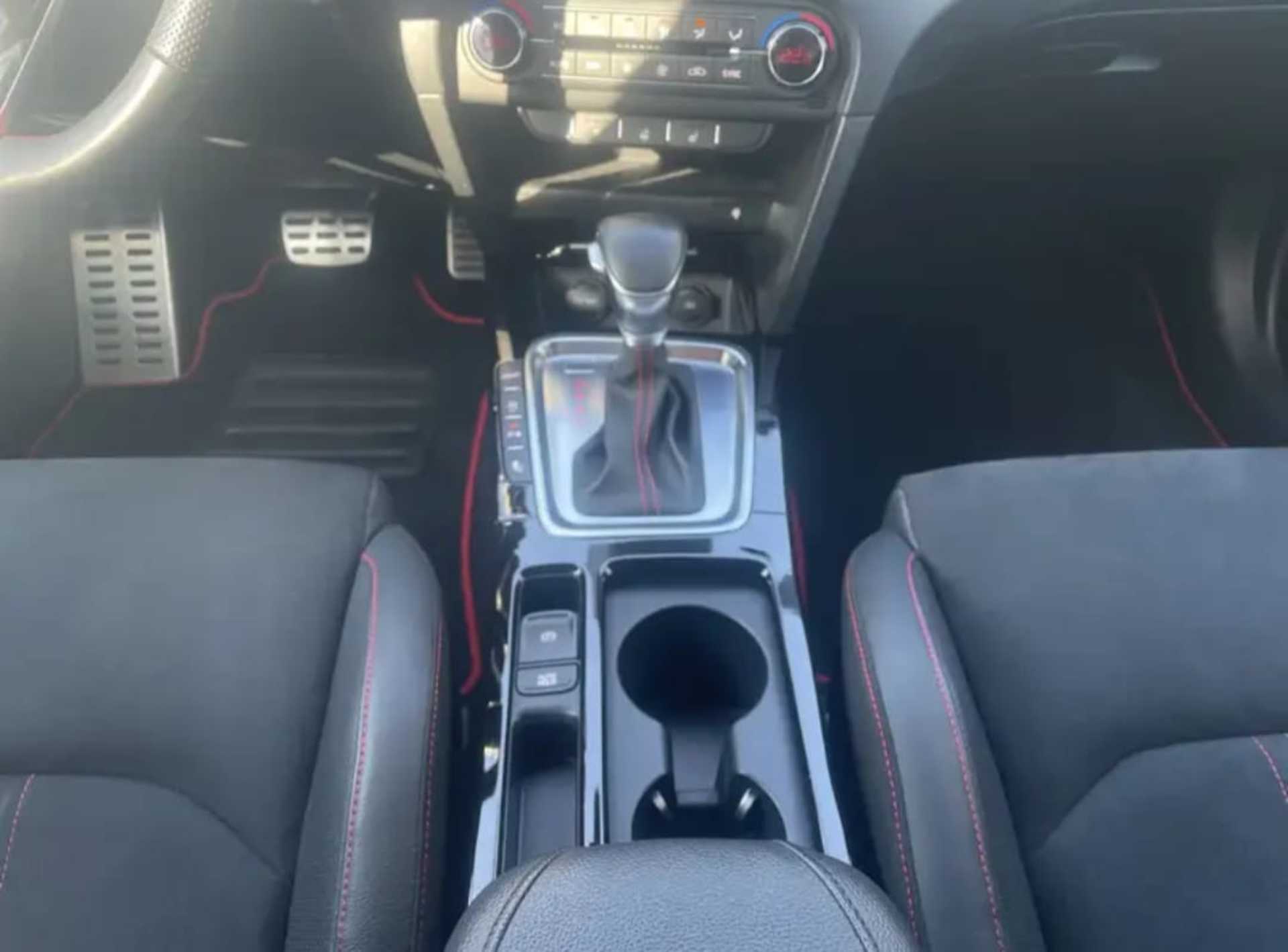 Kia Ceed GT - 3