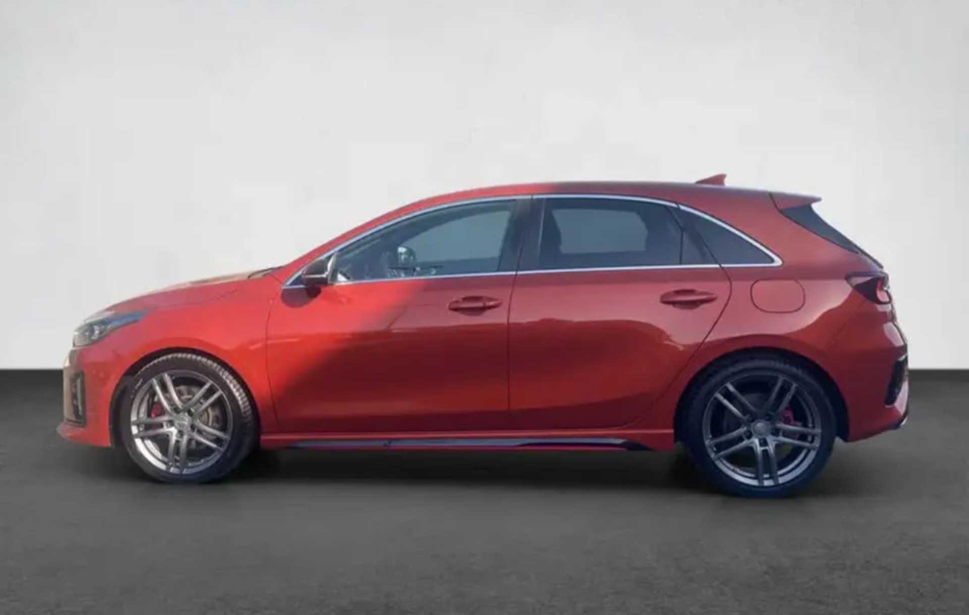 Kia Ceed GT - 8
