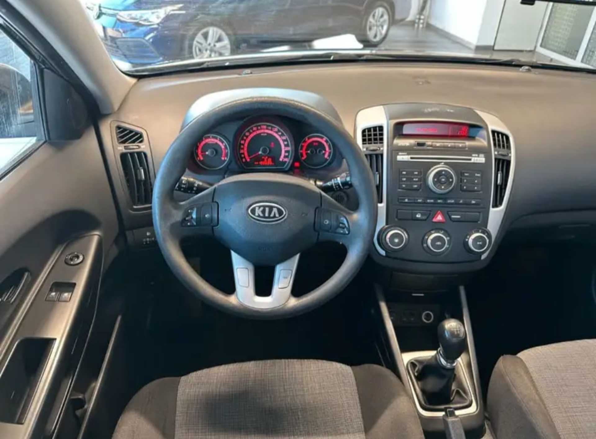 Kia Ceed ED CVVT  - 2