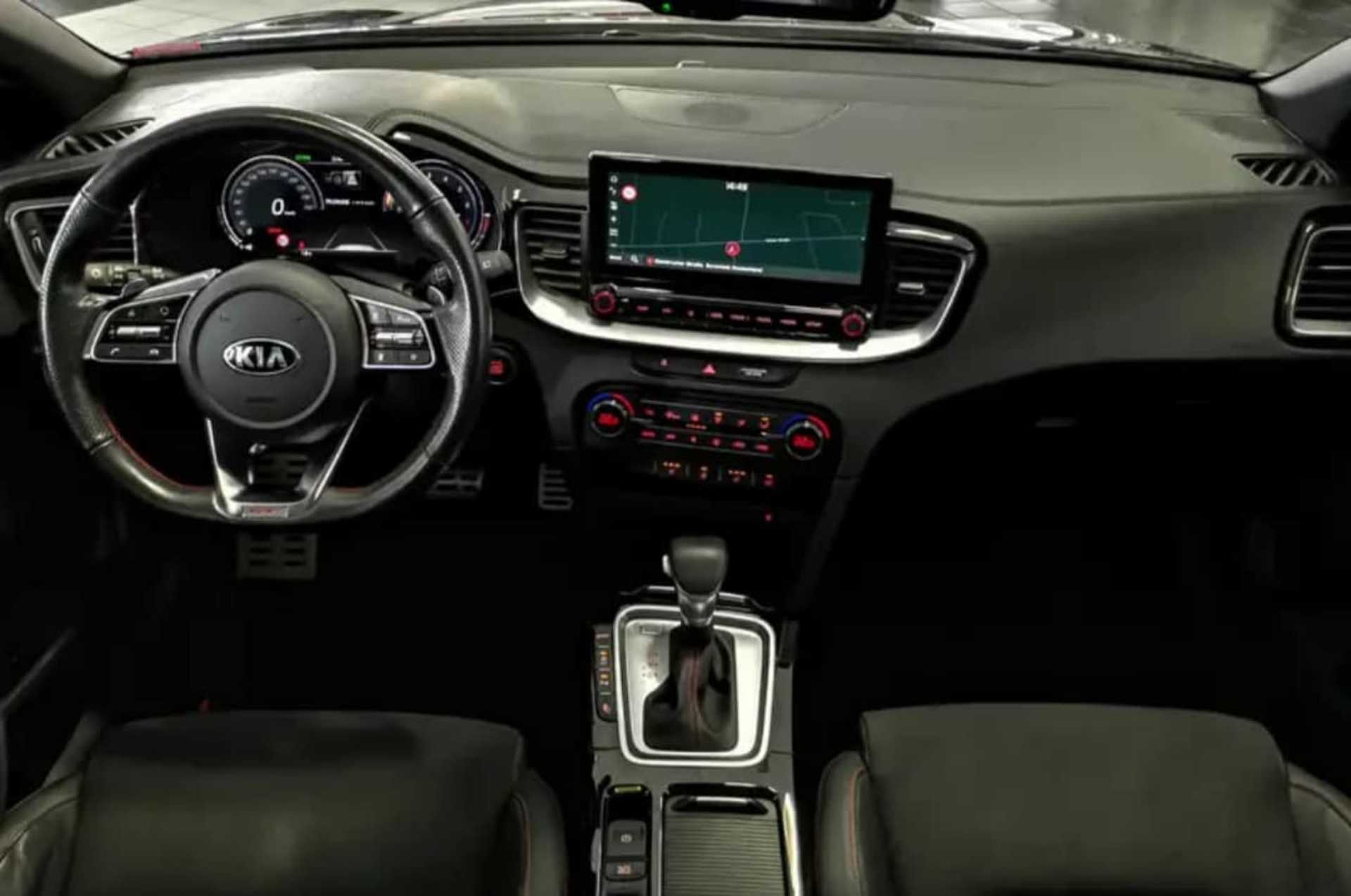 Kia ProCeed - 2