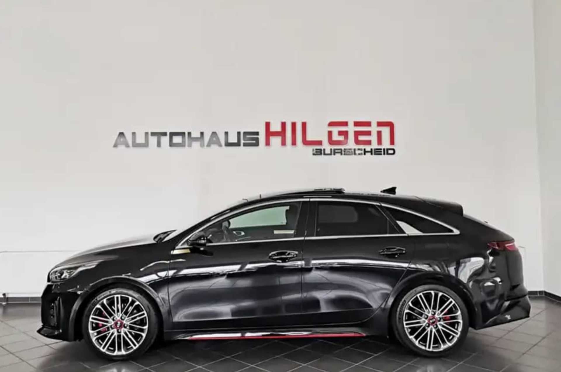 Kia ProCeed - 8