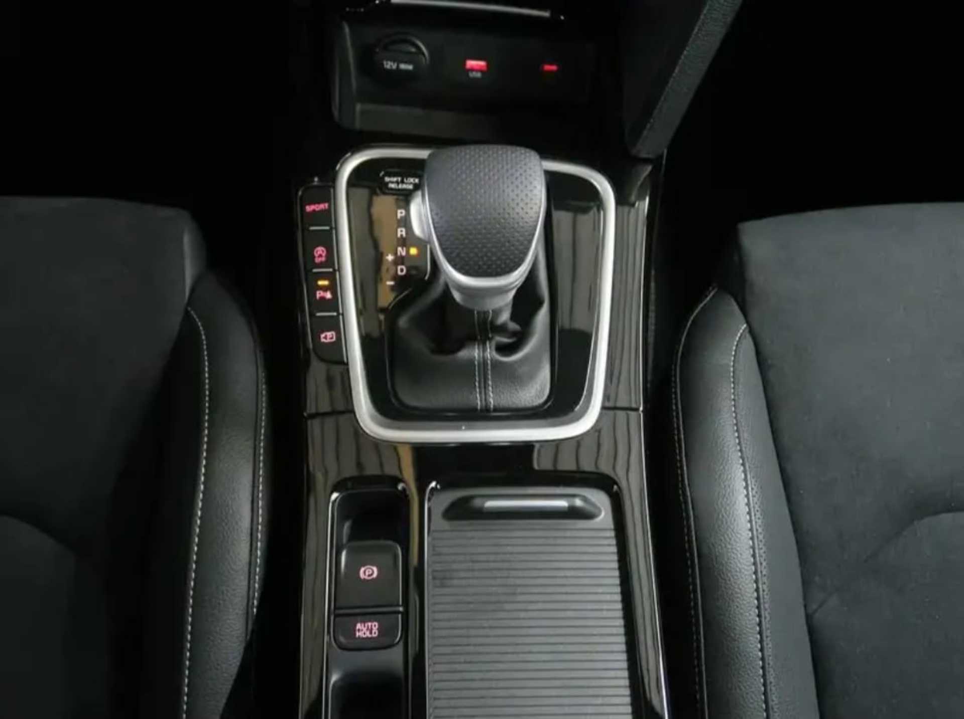 Kia Ceed - 3