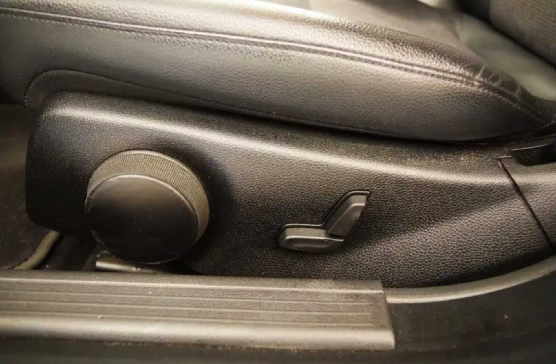 Mercedes-Benz C-Class C - 200 - 8