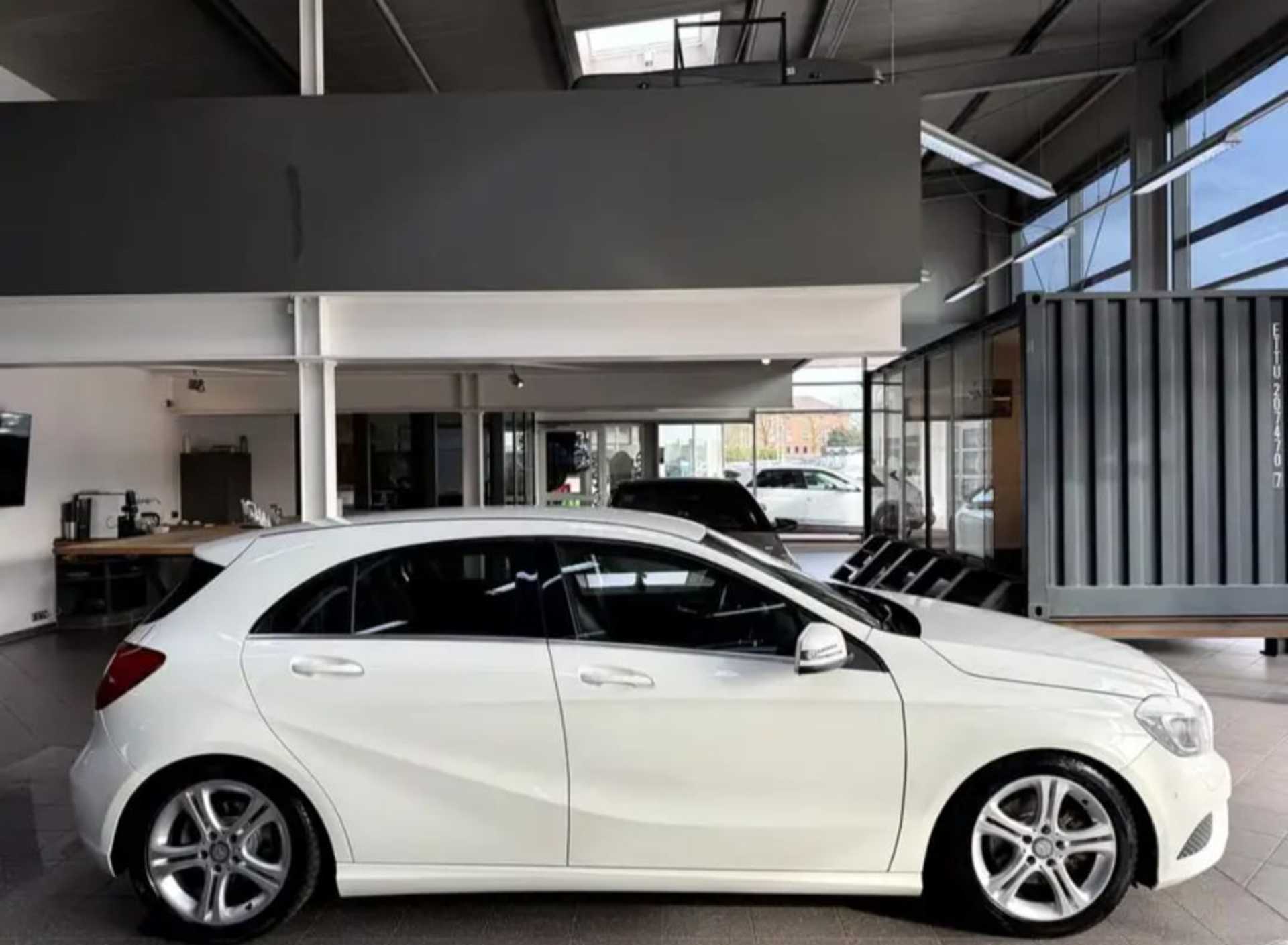 Mercedes-Benz A-Class  200 Style B - 7