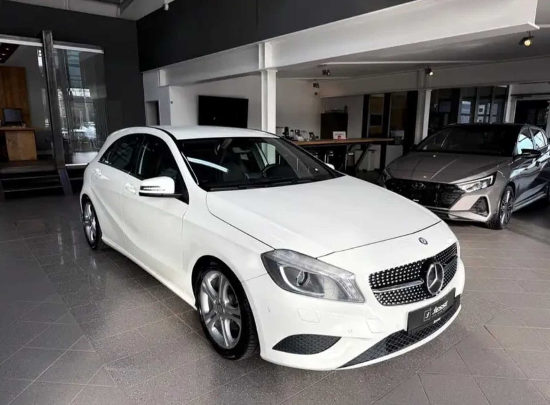 Mercedes-Benz A-Class  200 Style B - 9