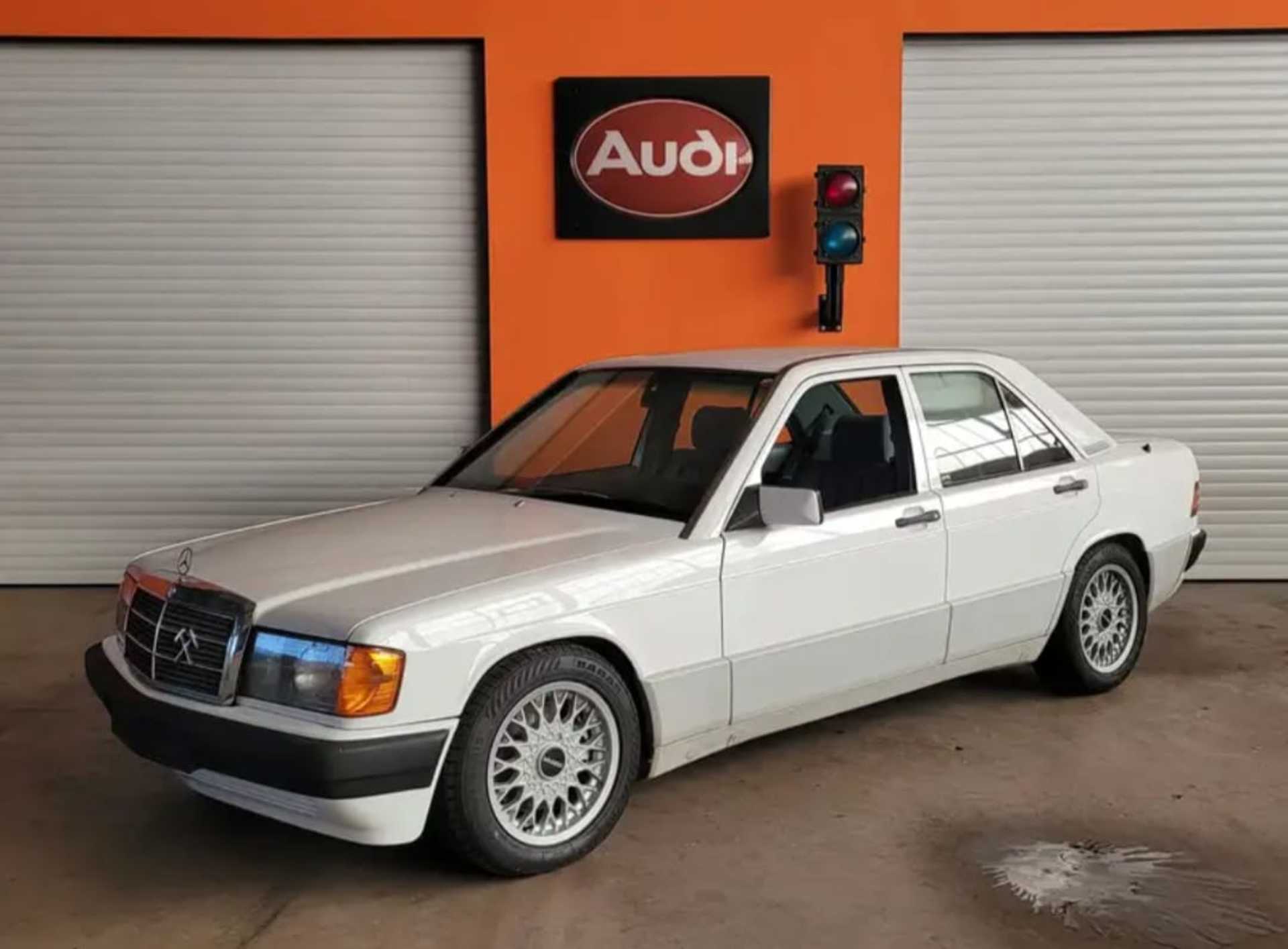 Mercedes-Benz E-Class - 1