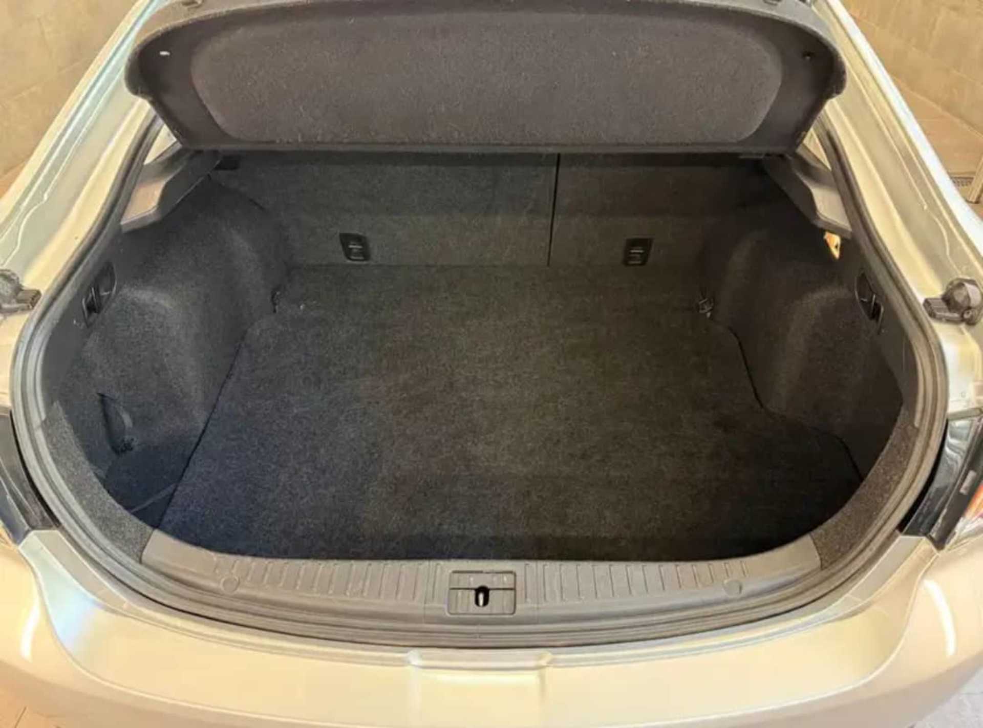 Mazda 6 2.0 Édition 125 - 8