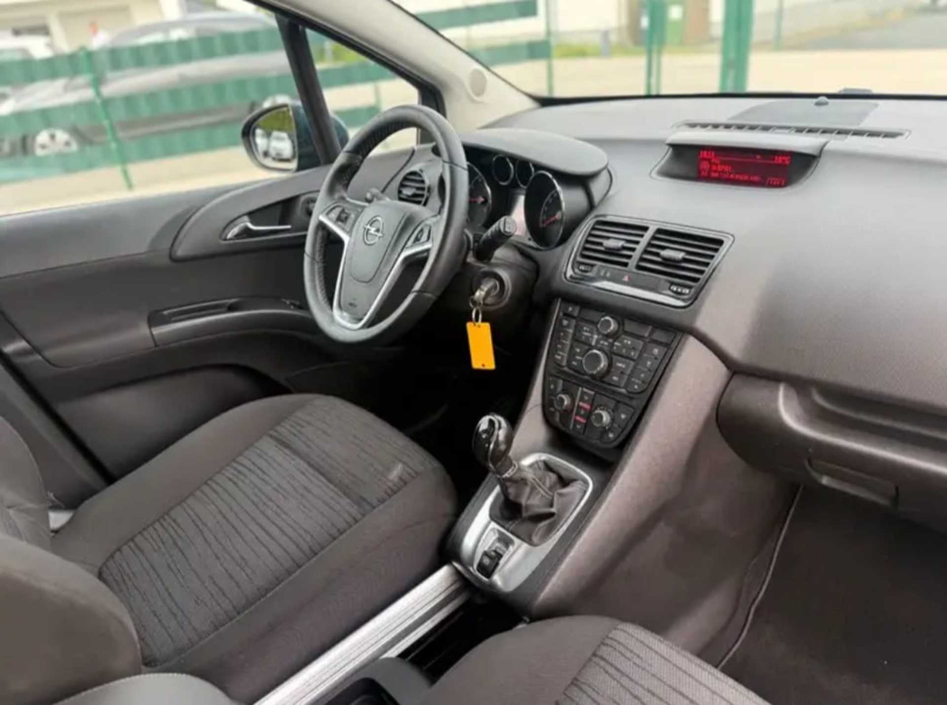 Opel  Meriva B - 5