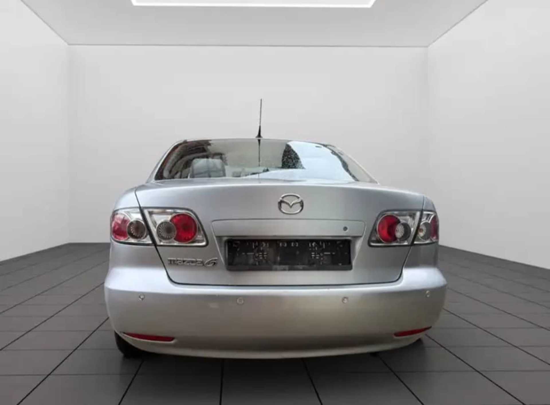 Mazda 6 2.0 Exclusive - 10