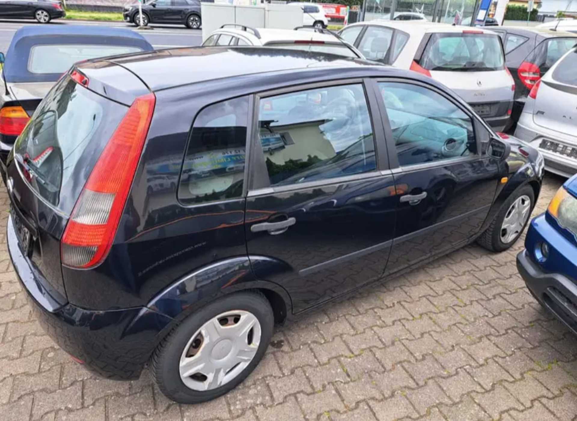 Ford Fiesta - 6