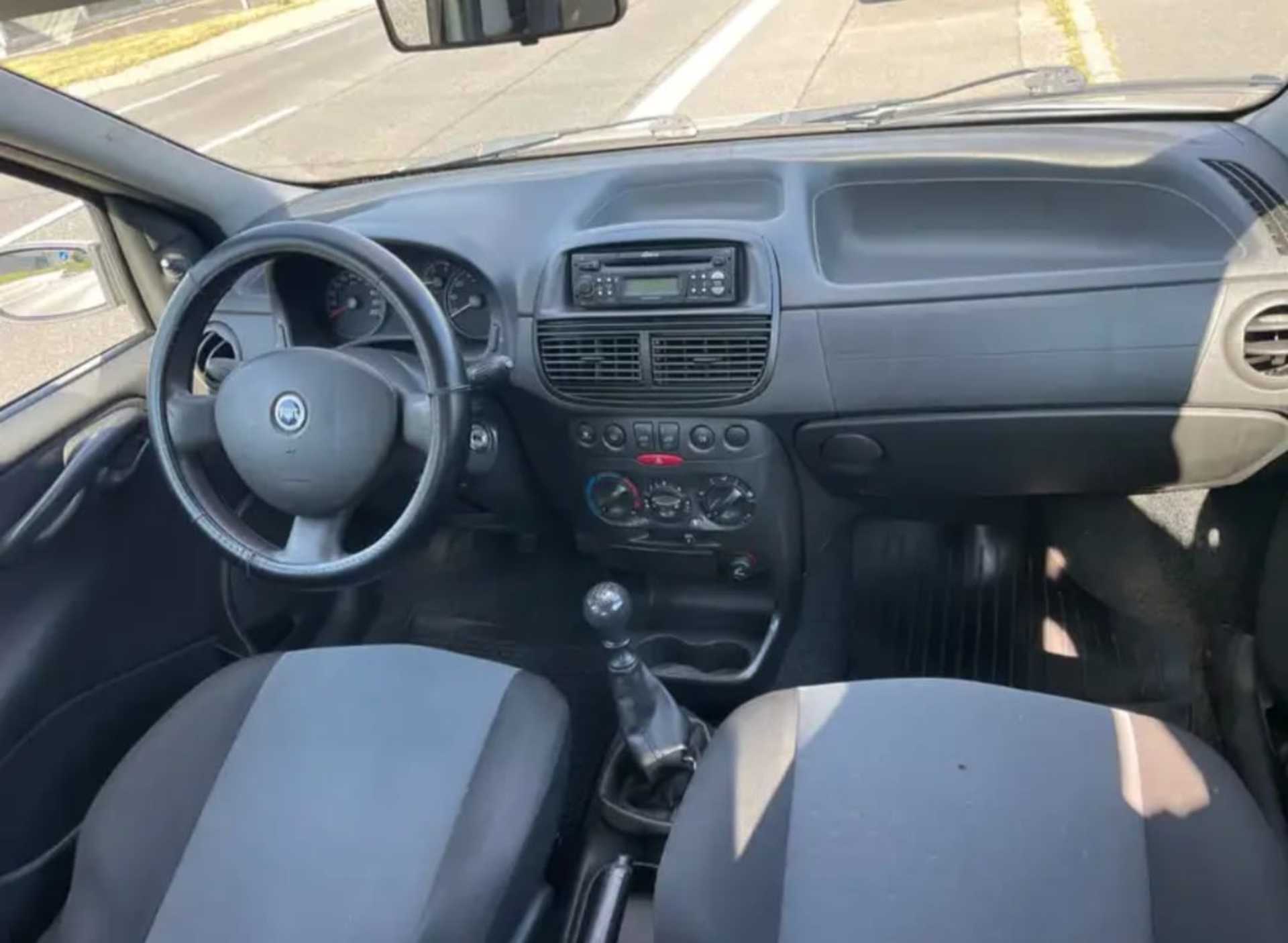 Fiat Punto - 2