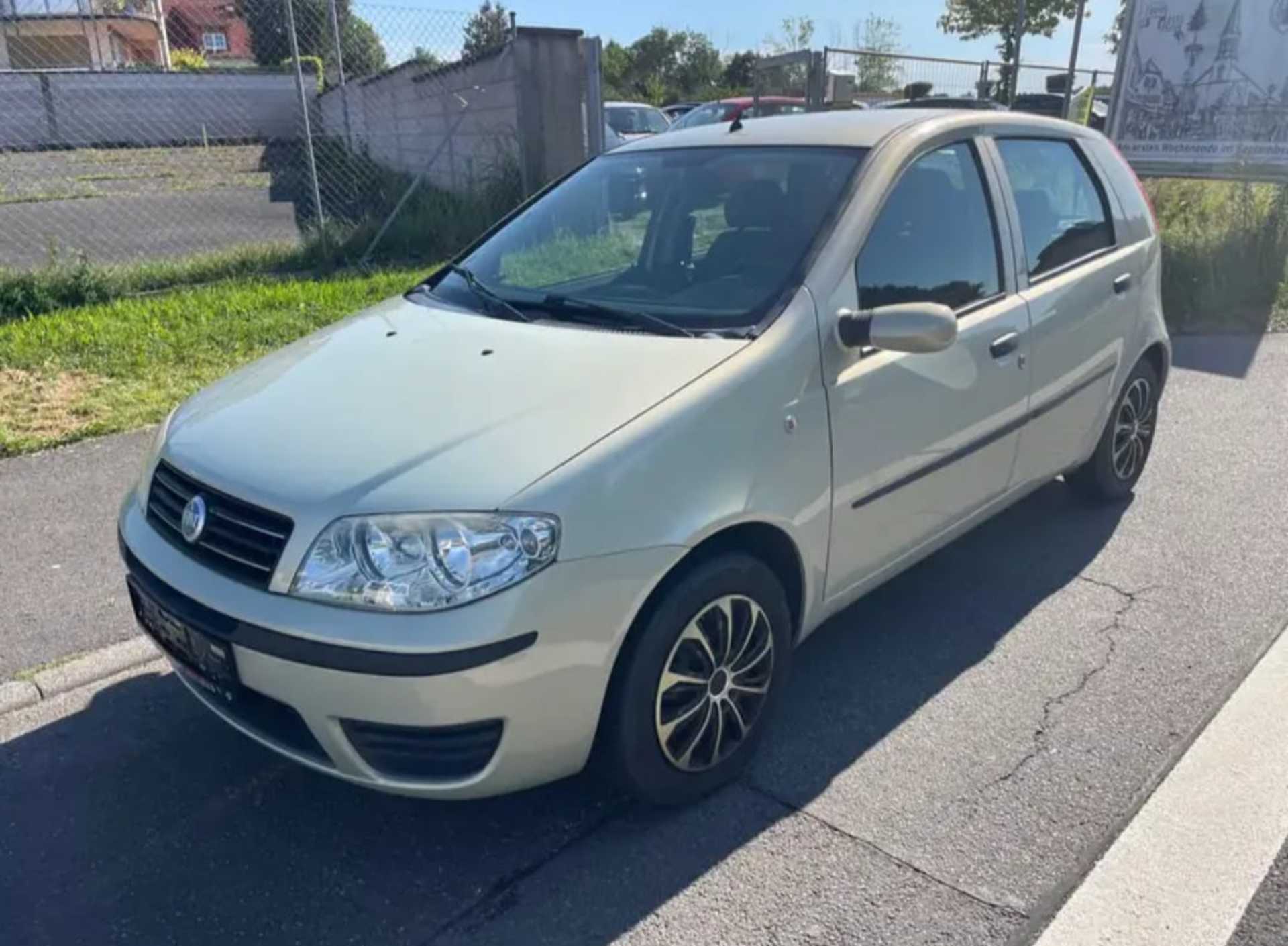 Fiat Punto - 7