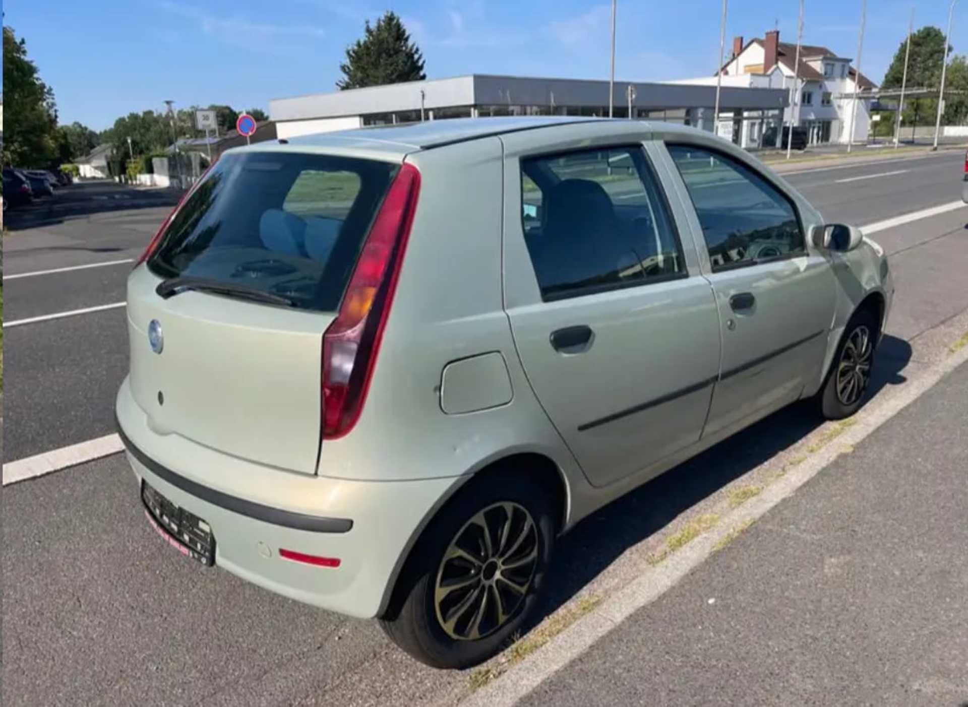 Fiat Punto - 8