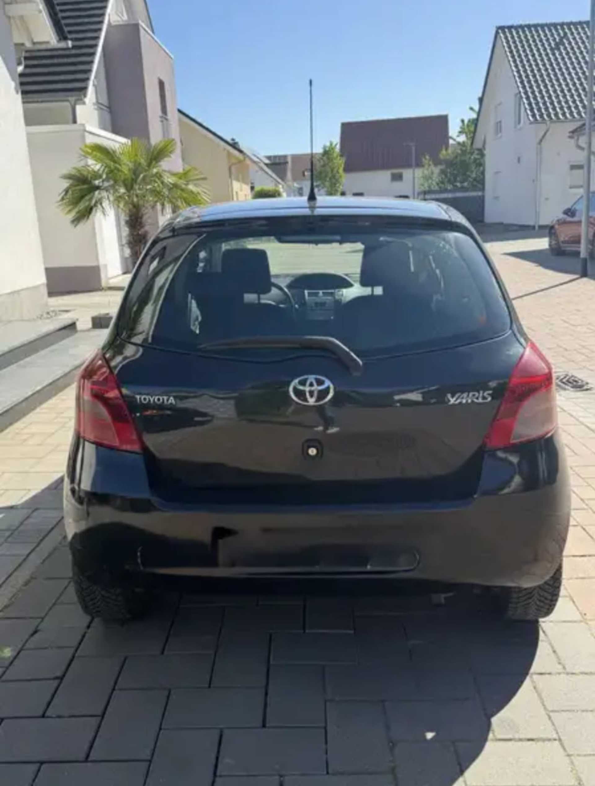 Toyota Yaris - 7