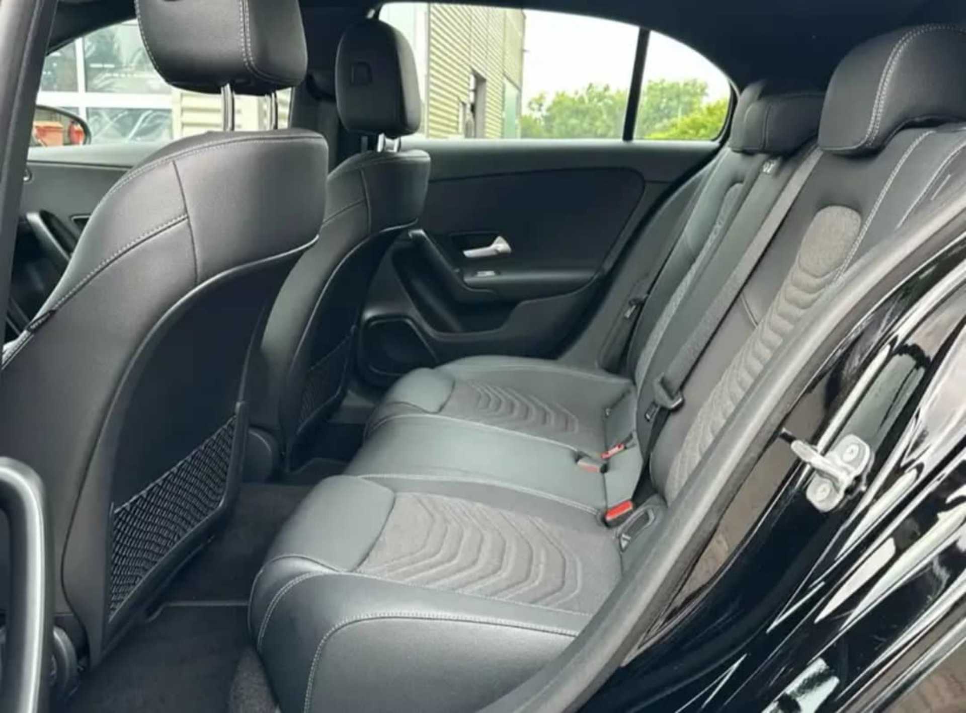 Mercedes-Benz A-Class 180 Advanced - 4