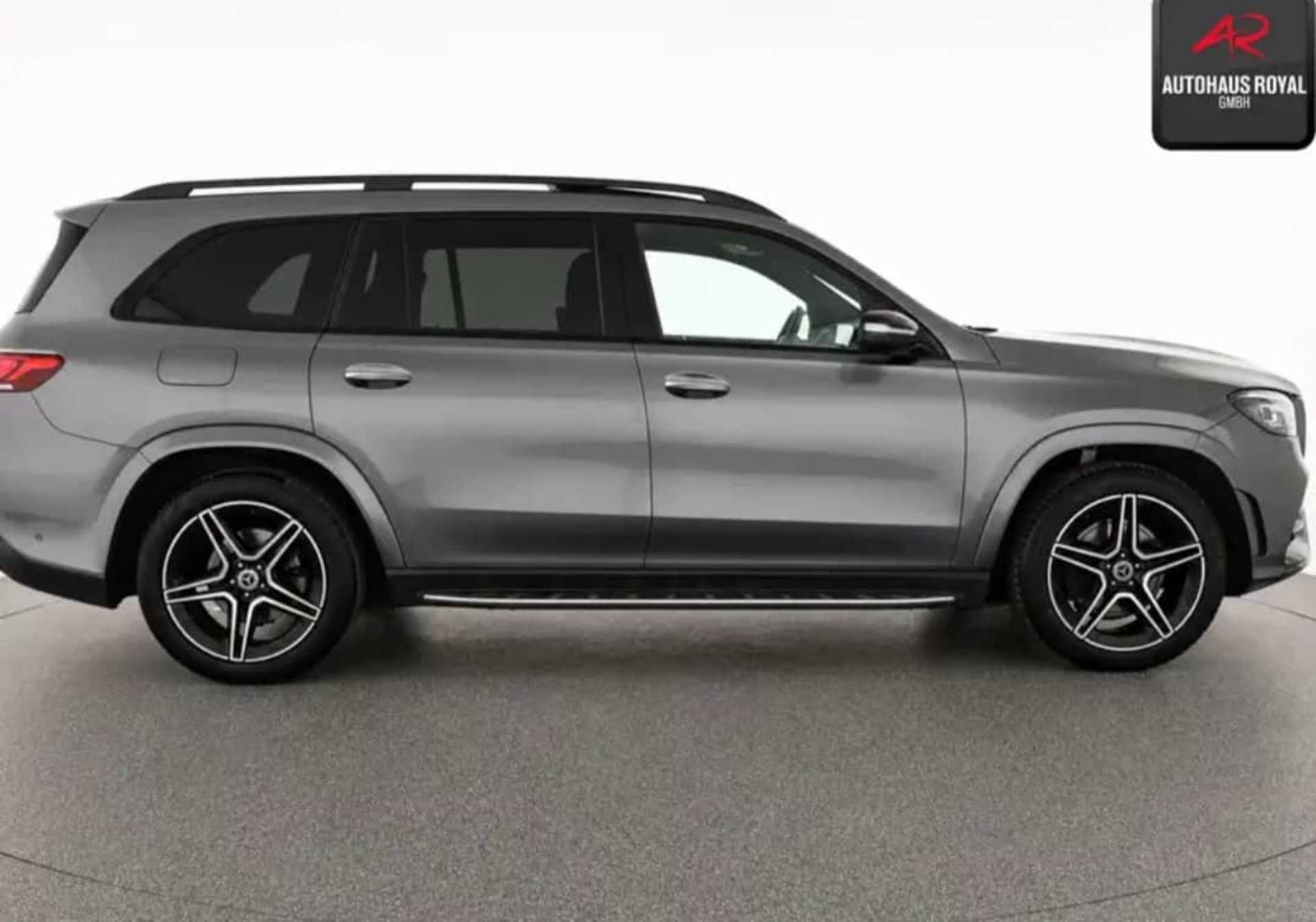 Mercedes-Benz GLS-Class - 8