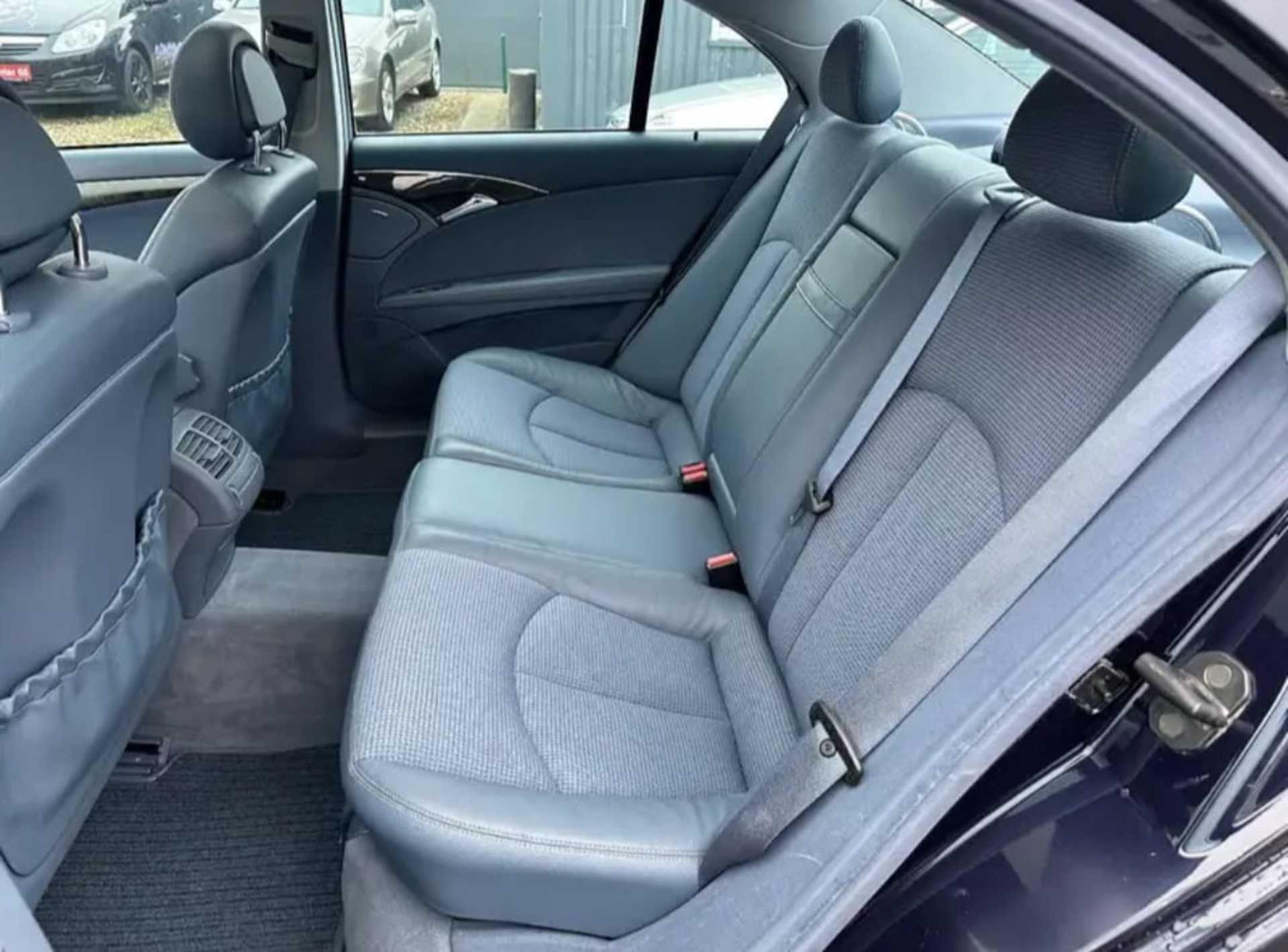 Mercedes-Benz E-Class - 5