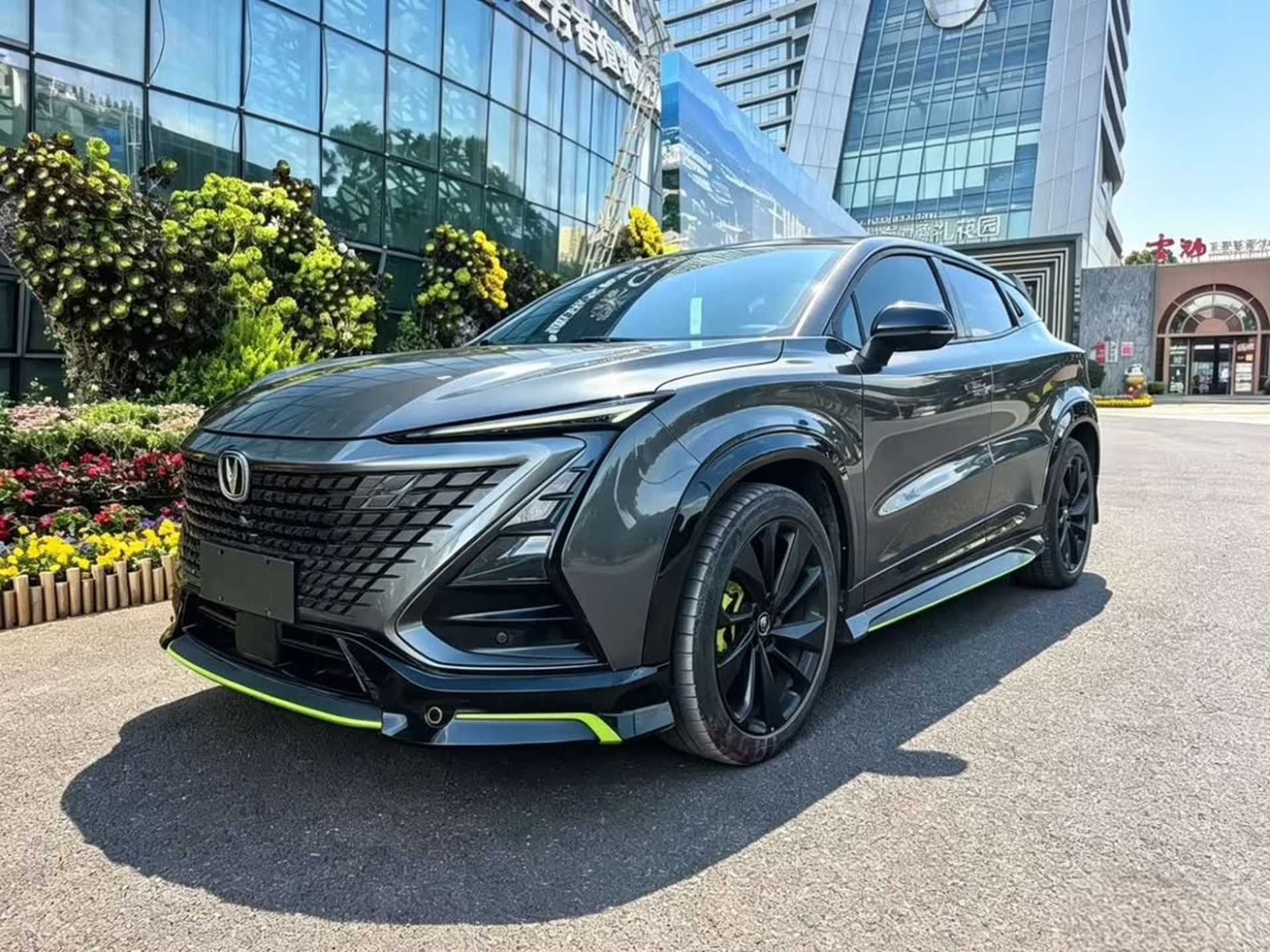 CHANGAN UNI-T - 1