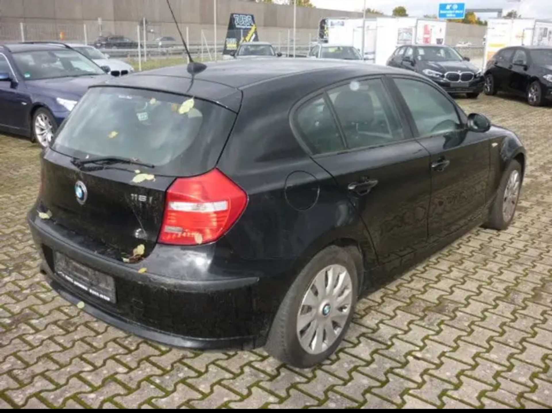 Mercedes-Benz 116i 2.0 Hagelschaden - 8