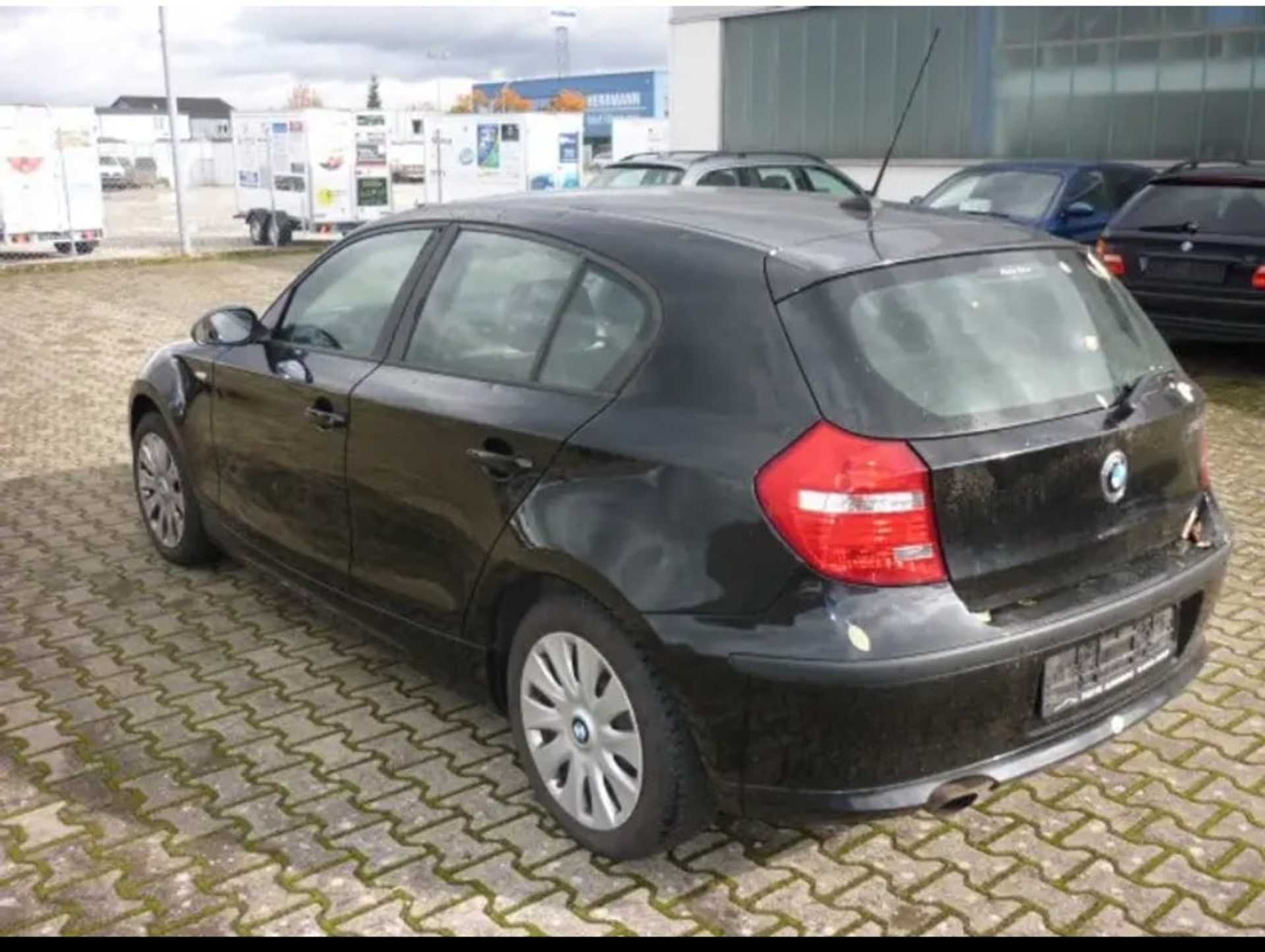 Mercedes-Benz 116i 2.0 Hagelschaden - 10